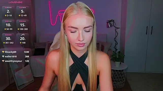 Онлайн чат XXX TessaGrays