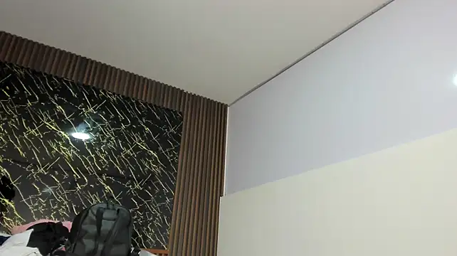 Karla18_ élő XXX-chatje