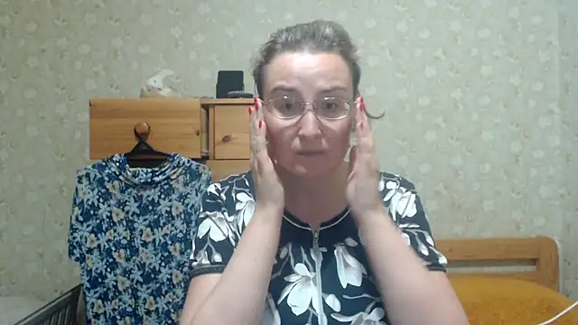 Smart_Rose's Live XXX Chat