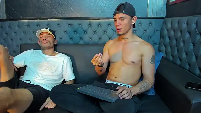 Brandon_Bless Live XXX Chat