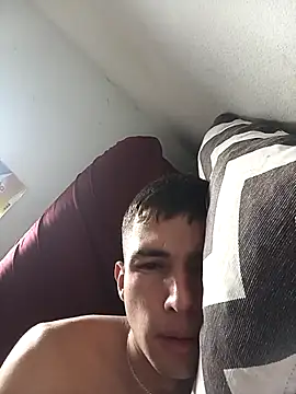 Онлайн чат XXX Tchutom