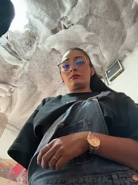 Show modela IsabellaMariet na web-kameri