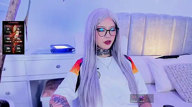 doll__bella's Webcam Show