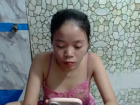 Sweet_Sarah69 现场XXX聊天