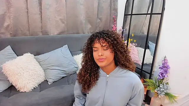 צ'אט XXX בשידור חי של Amelia_bss