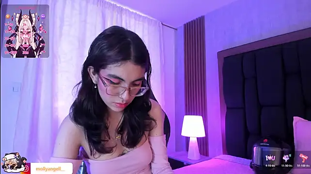 Živý XXX chat Molly_A
