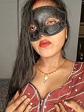 Chatroom XXX en direct de Hot_SALONI_21