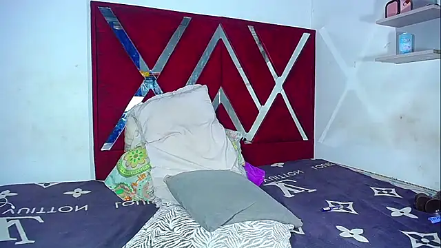 Živý XXX chat DanisaBrown