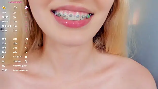 Barbiebloom Adlı Modelin Canlı XXX Sohbeti