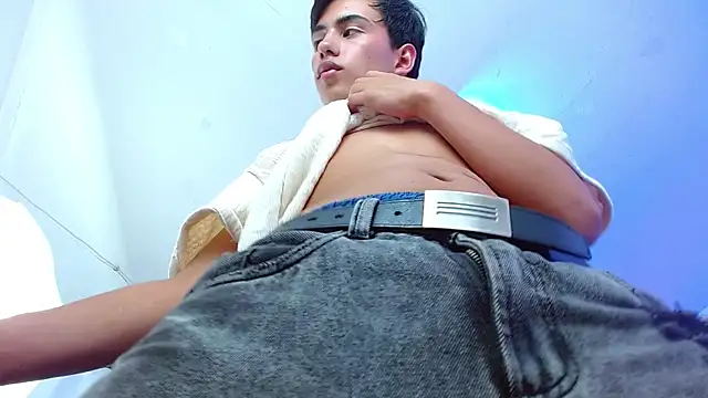 angelocum18 Webcam-Show
