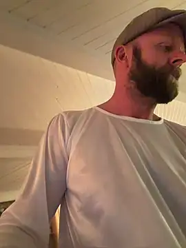 XXX chat uživo modela mrmoi1234