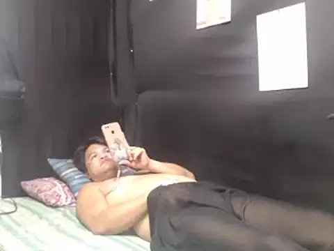 HOTDREAMER4U Pertunjukan Webcam