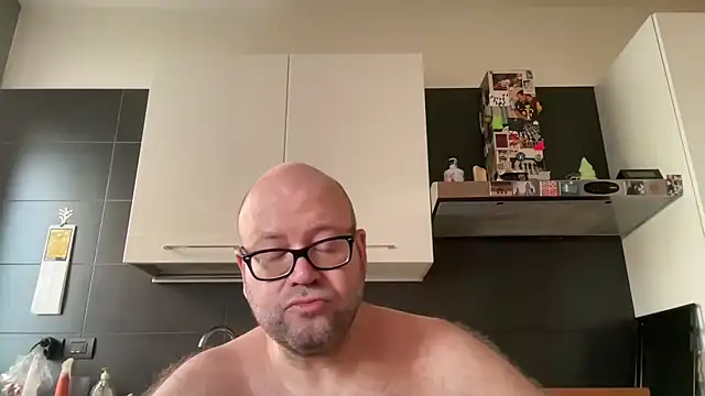 theitalianbear 现场XXX聊天
