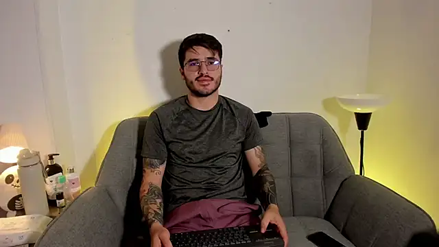 Tony_Wylie's Live XXX Chat