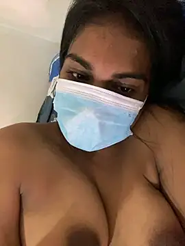 Nurvi_sharavya XXX чат на живо