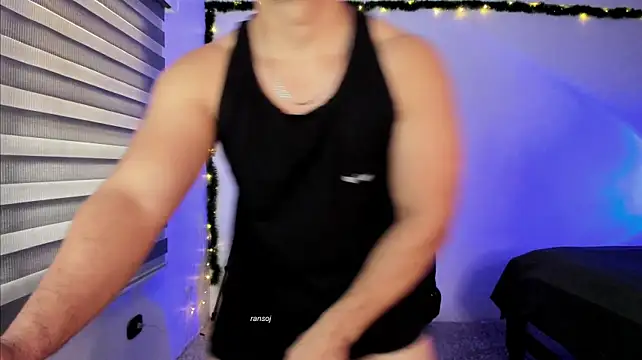 Chat XXX ao vivo de ransoj