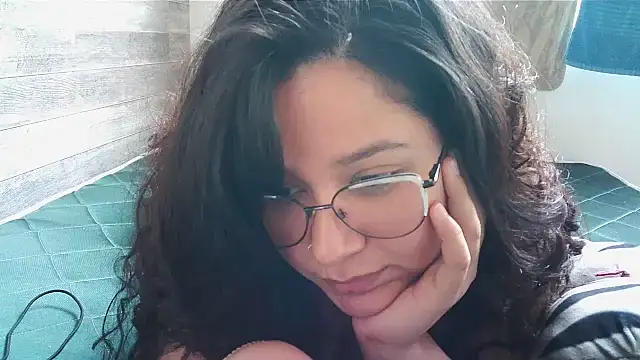 DaphneSky's Live XXX Chat