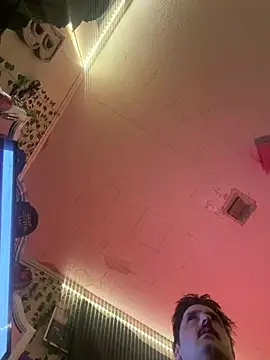 PoundedCajunGuy93 Show in webcam