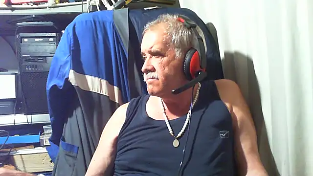 nonnomaturobisex Webcam show