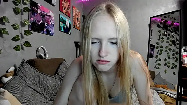 Mia_Azart live XXX chat