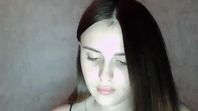 SweetLoraa Live XXX-Chat