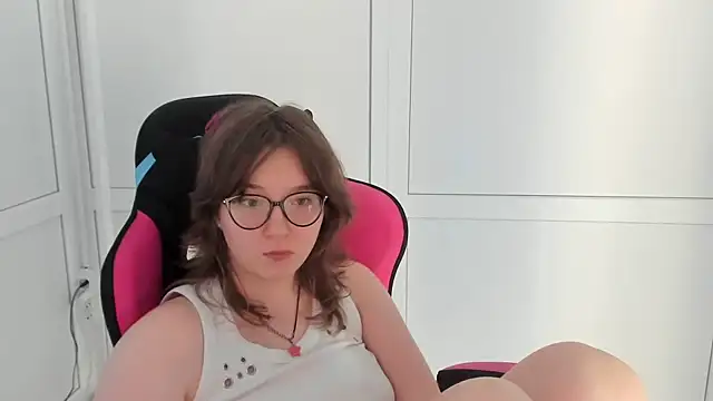 Czat XXX na żywo – HachiYume