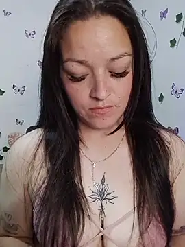 Isa_bluee Chat XXX live