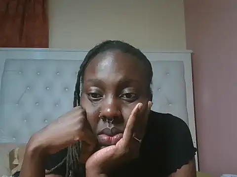 nudevelvet1's Live XXX Chat