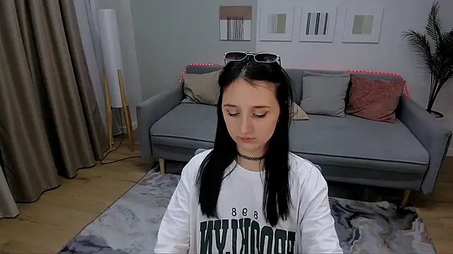 צ'אט XXX בשידור חי של JulietteMonli