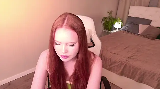 Онлайн чат XXX LucyPallmer