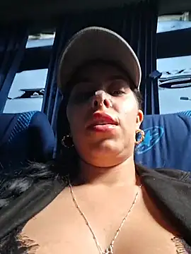 Luianna Live XXX Chat
