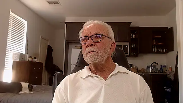 rockpoint69 Show in webcam