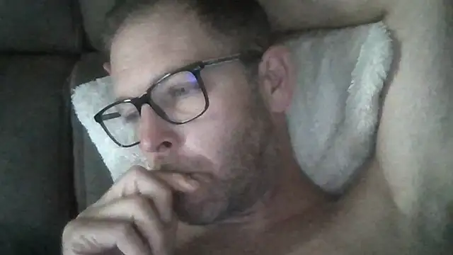 Fredandadrianaforever 网络视讯表演