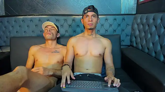 Brandon_Bless Live XXX-Chat