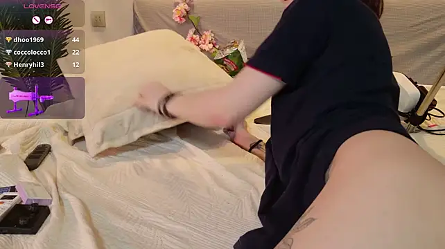 Nicolle_moorsのライブXXXチャット