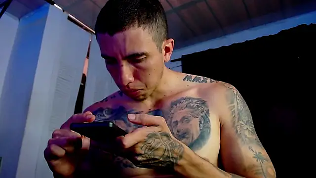 Sembang XXX Secara Langsung Adam_Hudsond