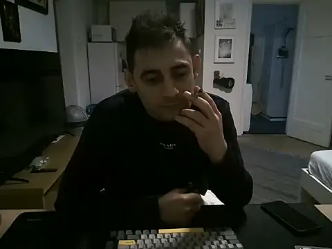 XXX chat uživo modela mihaimichael