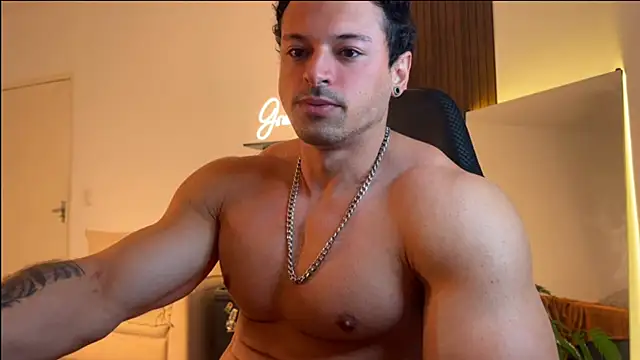 Živý XXX chat Lucasfit24