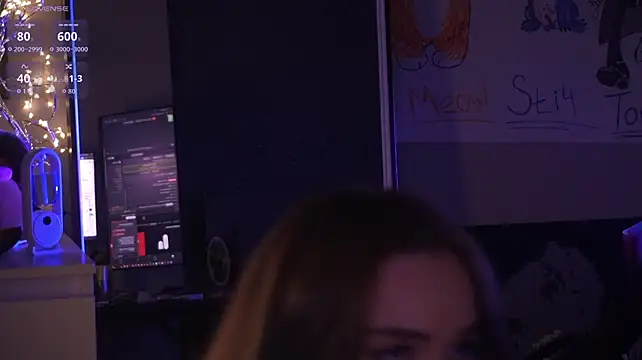 Chat +18 de _MiniNika_ ao vivo