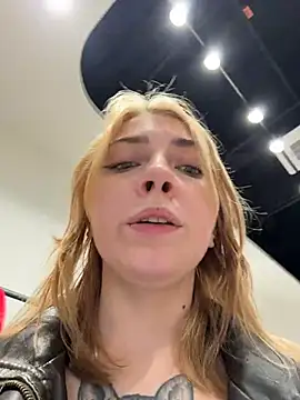 Sunny___Bunny Chat XXX live