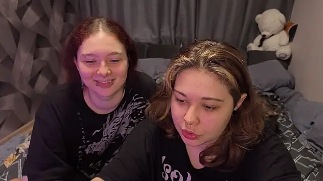 LunarCouple_ webcam show