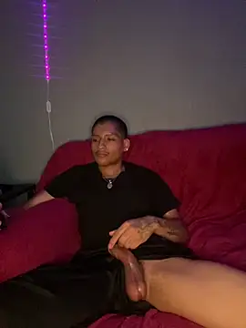 iktzx – Live XXX-chat