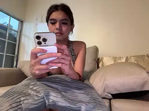 WomanofWorldTS live XXX chat