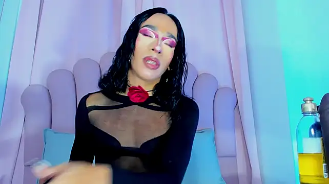 NicoleMadrird élő XXX-chatje