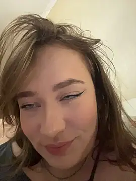 Chatroom XXX en direct de RussianFuck777