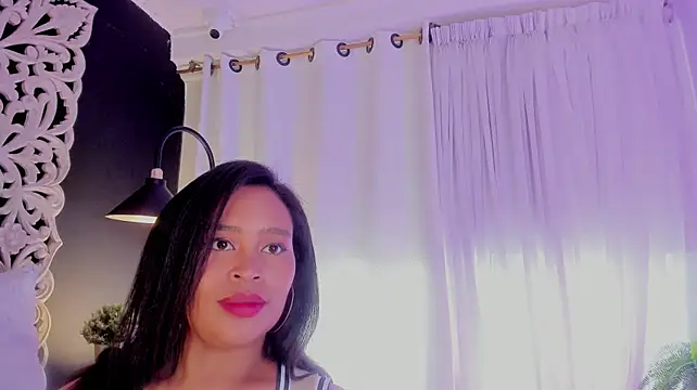 Bianca_DVarela: онлайн-секс-чат