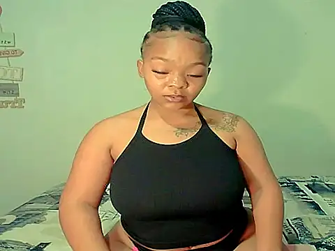 ebonyshy123のライブXXXチャット