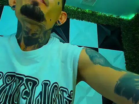 Show de Boy_tatto77 na webcam