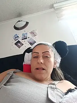 Czat XXX na żywo – maynor_1998