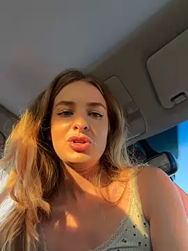 הופעת וובקאם של EvieEvans